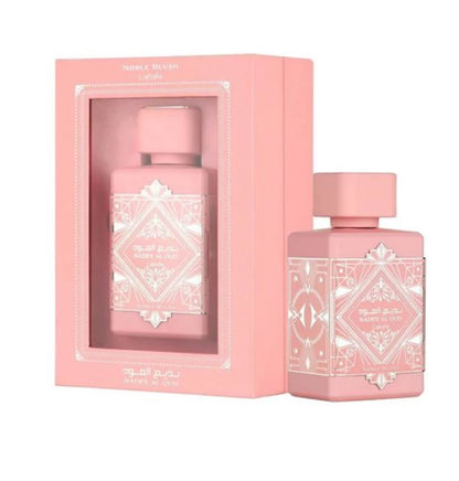 Parfum Lattafa
Bade'e Al Oud Noble Blush. E una fragranza femminile